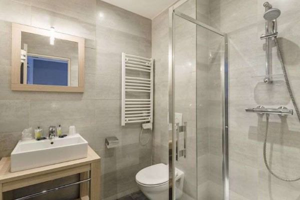 Grand Hotel (Clichy)